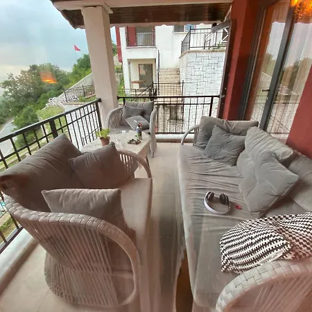 Asiklar Tepesi Villa Karamusal